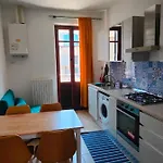 Da Paolo E Laura - In Centro A San Benedetto 圣贝内代托-德尔特龙托